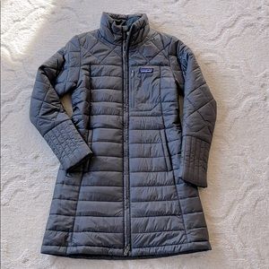 Patagonia radalie jacket. Forge grey color. XS